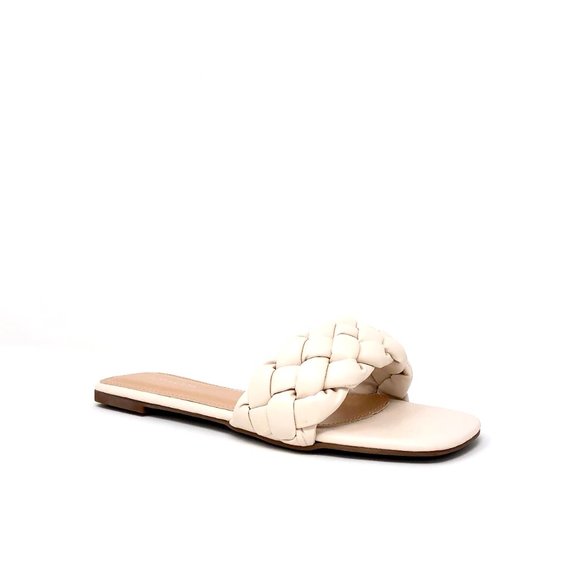 ❤️HP! Ivory Vegan Leather Braided Sandals - Picture 5 of 8